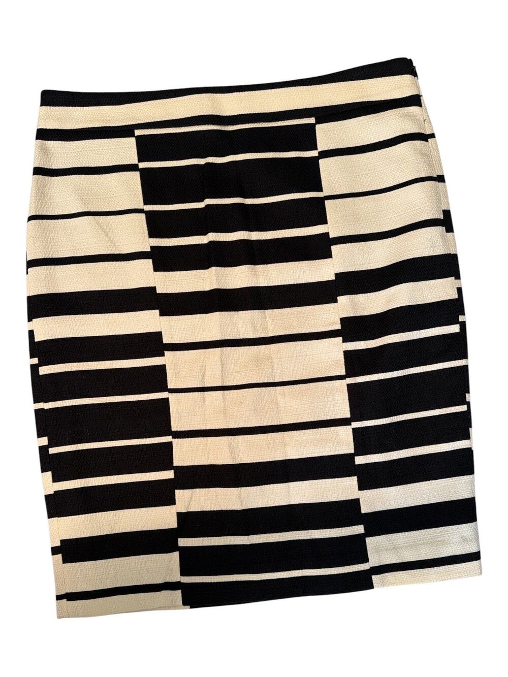 Ann Taylor Women’s Size 14 Black & Cream Striped Pencil Skirt New